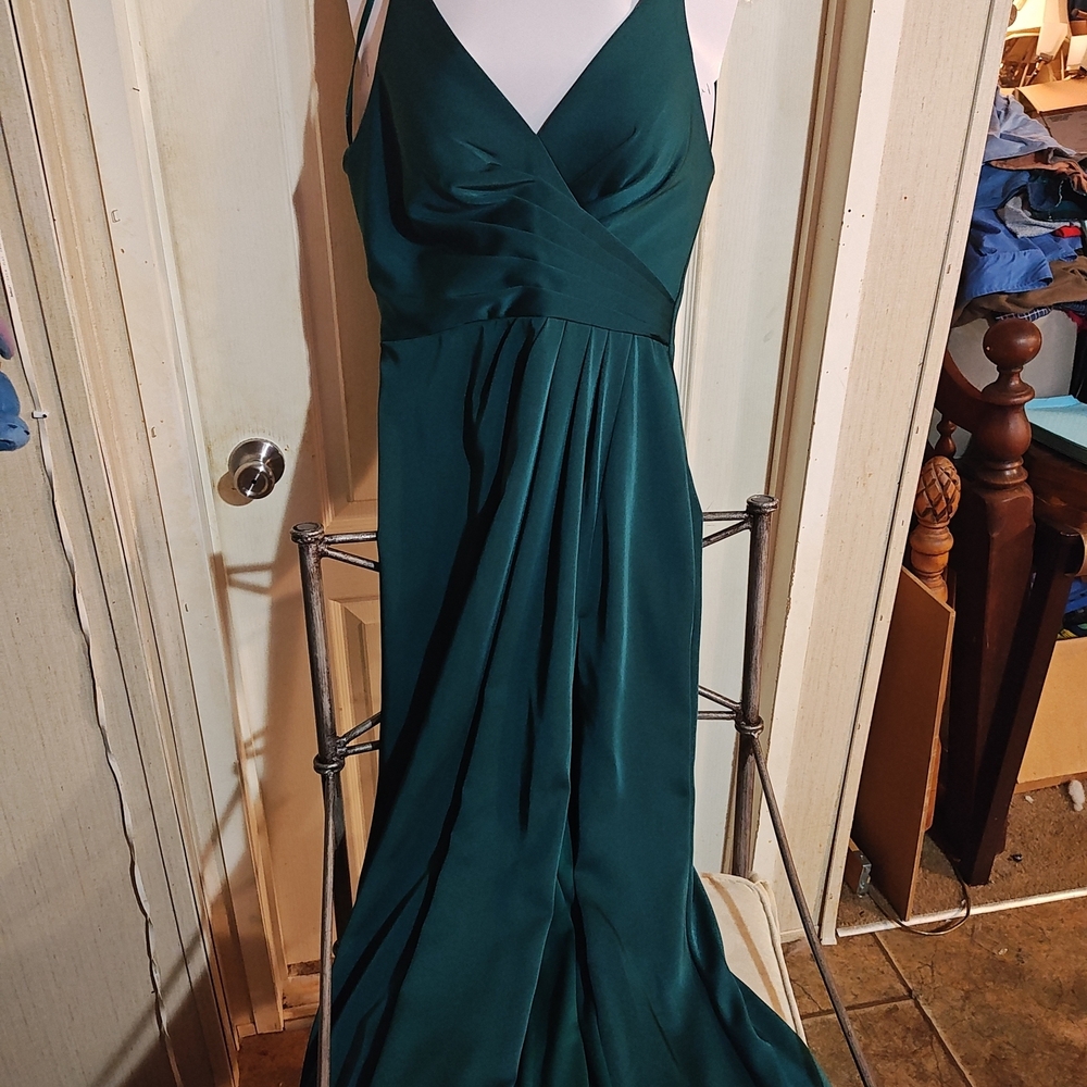 Faviana Deep Green Maxi Dress